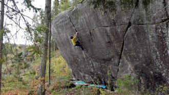 Niky Ceria blocando en Finlandia 'Persvako'