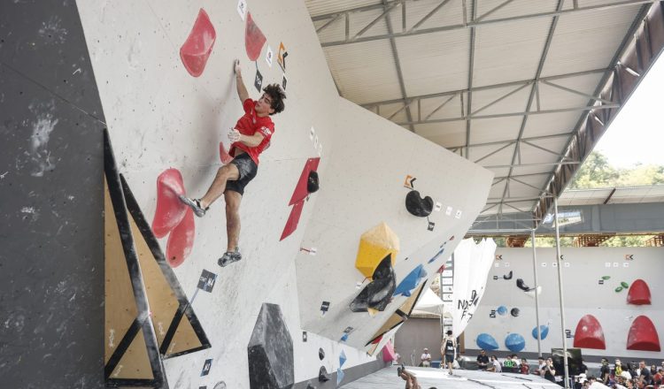 Guillermo Peinado en el Campeonato del Mundo de Búlder Juvenil de Seúl 2023 (Foto: IFSC).