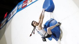 Brooke Raboutou en la Copa del Mundo de Búlder de Hachioji 2023 (Foto: Dimitris Tosidis/IFSC).