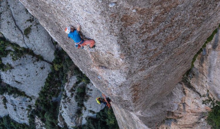 Edu Marín en 'Arco Iris', en Montserrat (Foto: Esteban Lahoz).