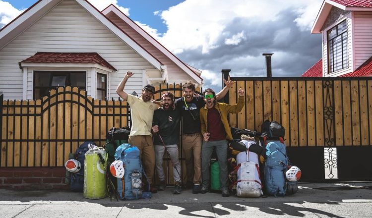 El equipo de 'Riders on the storm', formado por Drew Smith, Sean Villanueva, Siebe Vanhee y Nico Favresse (Foto: María Mayor).