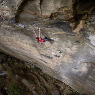 Michaela Kiersch en Lucifer 8c+