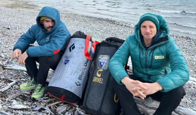 Paolo Marazzi y Luca Schiera en su expedición al Cerro Nora Oeste (Foto: Ragni).