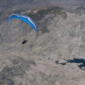 Parapente en montaña