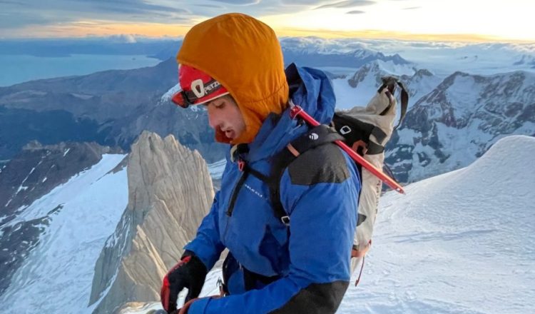 Javi Guzmán, Cristian García y Álex González iniciando el descenso del Cerro Chaltén (Foto: J.Guzmán).