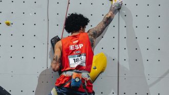 Iván Muñoz, ganador del Campeonato del Mundode Paraescalada de Berna 2023 (Foto: Lena Drapella/IFSC).