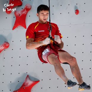 Alberto Ginés en la final de velocidad de Tokyo 2020.