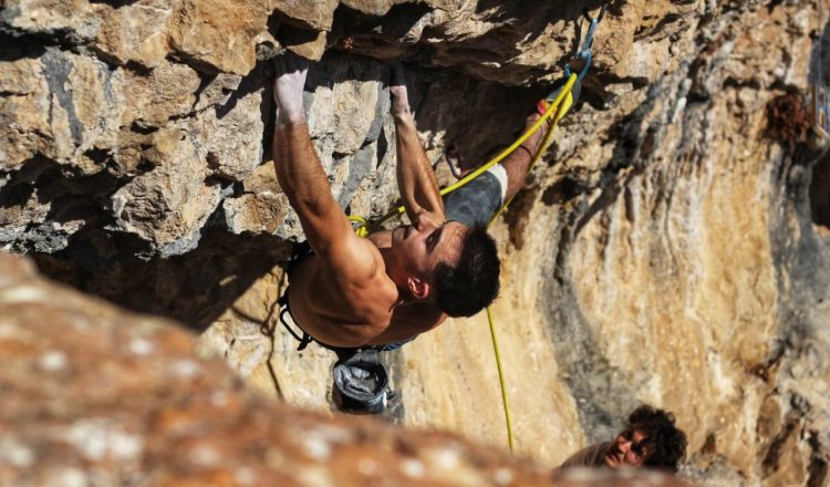 Enrique Beltrán en 'Priorato de Sión' 9a de Alquézar (Foto: Dani Moreno).