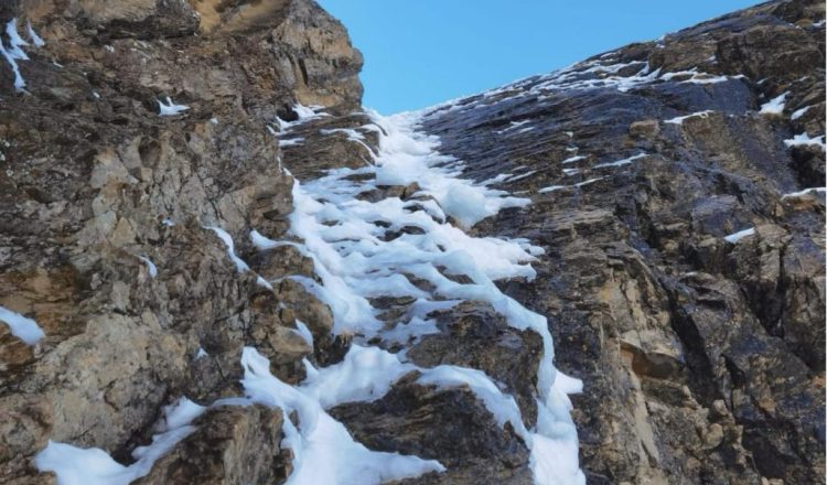 Apertura de "Crisálida" en el Pico Royo, por Alain Andrés.