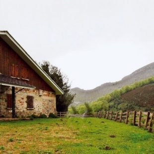 Refugio de Brañagallones.  ()